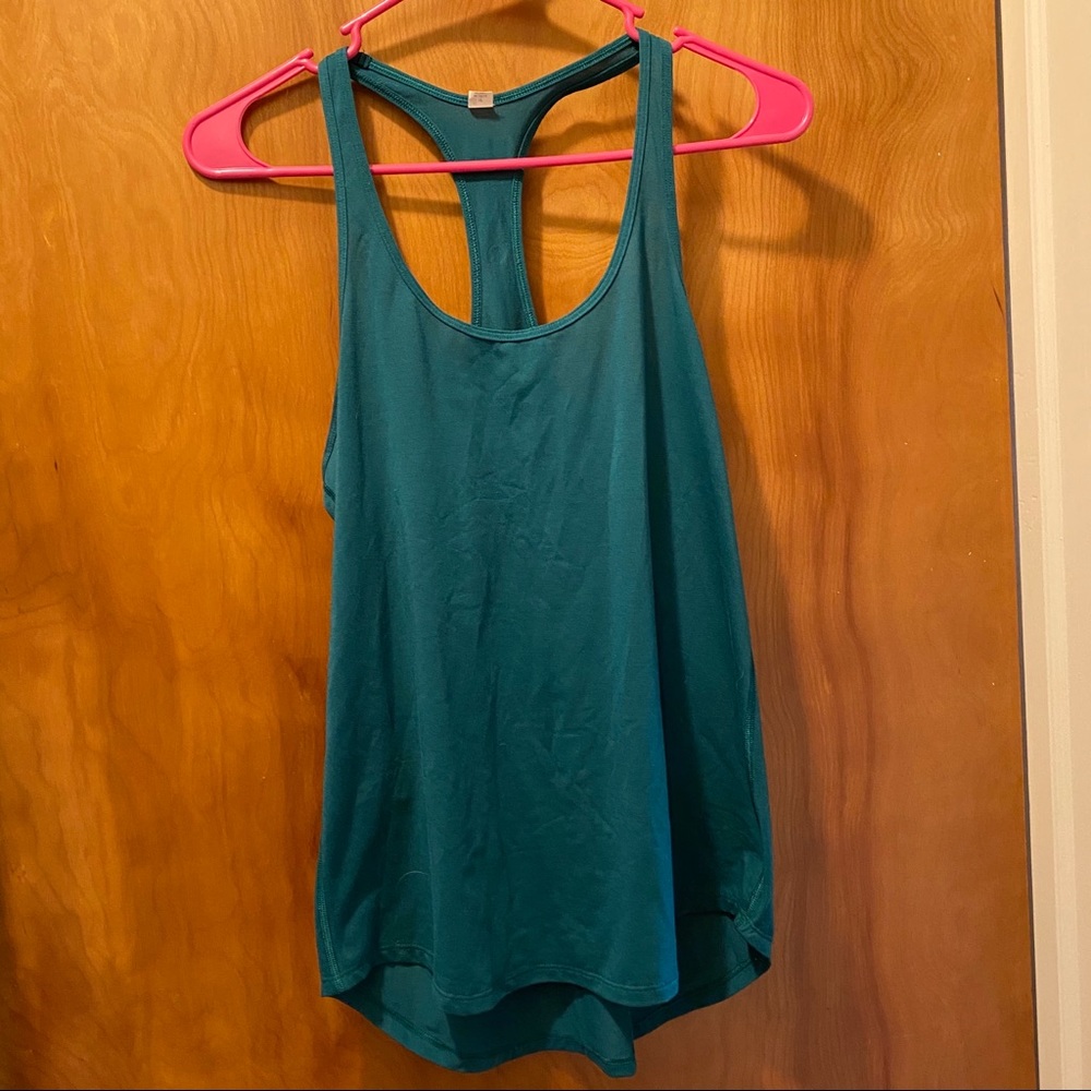 Lululemon racer back tank - size 4